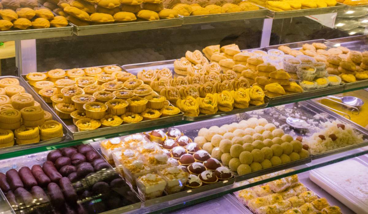8 Online Stores to Check Punjab Sweets Wholesale Rates
