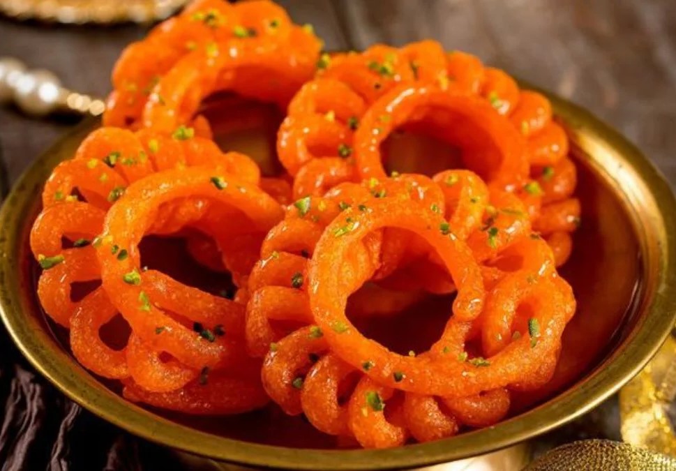 Affordable Machine Made Mithai Manufacturer for Wholesale Buyers