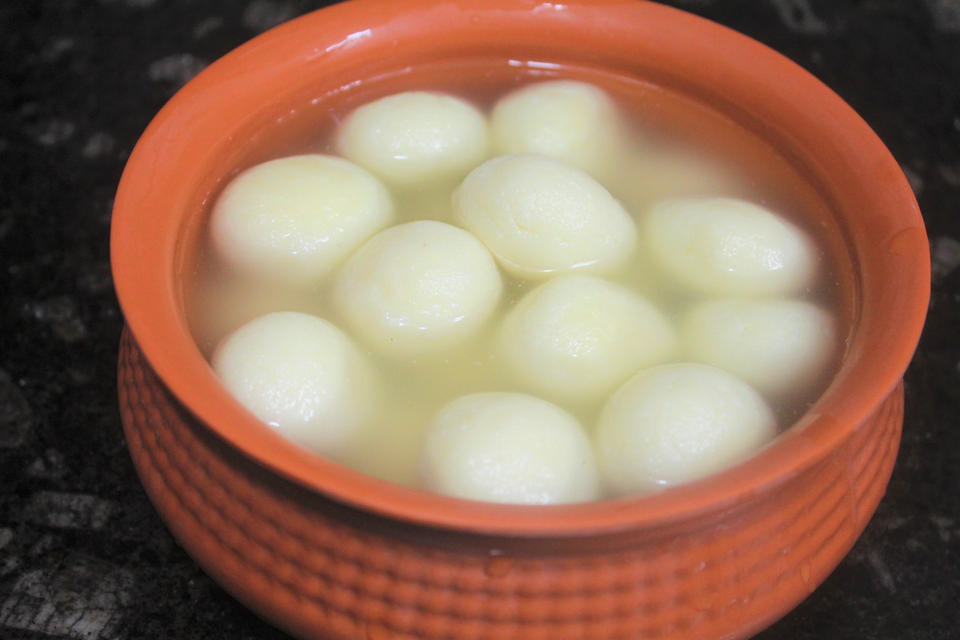 Premium Rasgulla Wholesale Buying Guide for Festival and Wedding Season